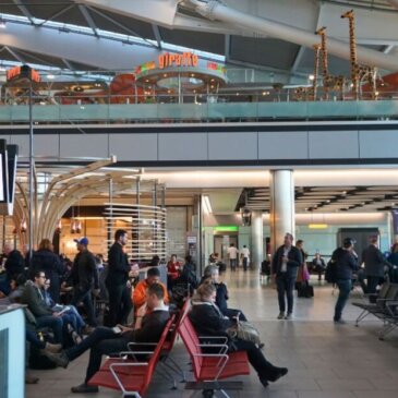 Το αφεντικό του Heathrow θέλει να καταργηθεί η ETA για τους επιβάτες διέλευσης